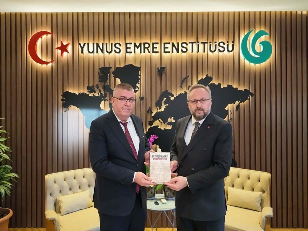 Kryetari i Fondacionit ALSAR viziton në Ankara selinë e Institutit Junus Emre, pritet nga drejtuesi i ri i institucionit