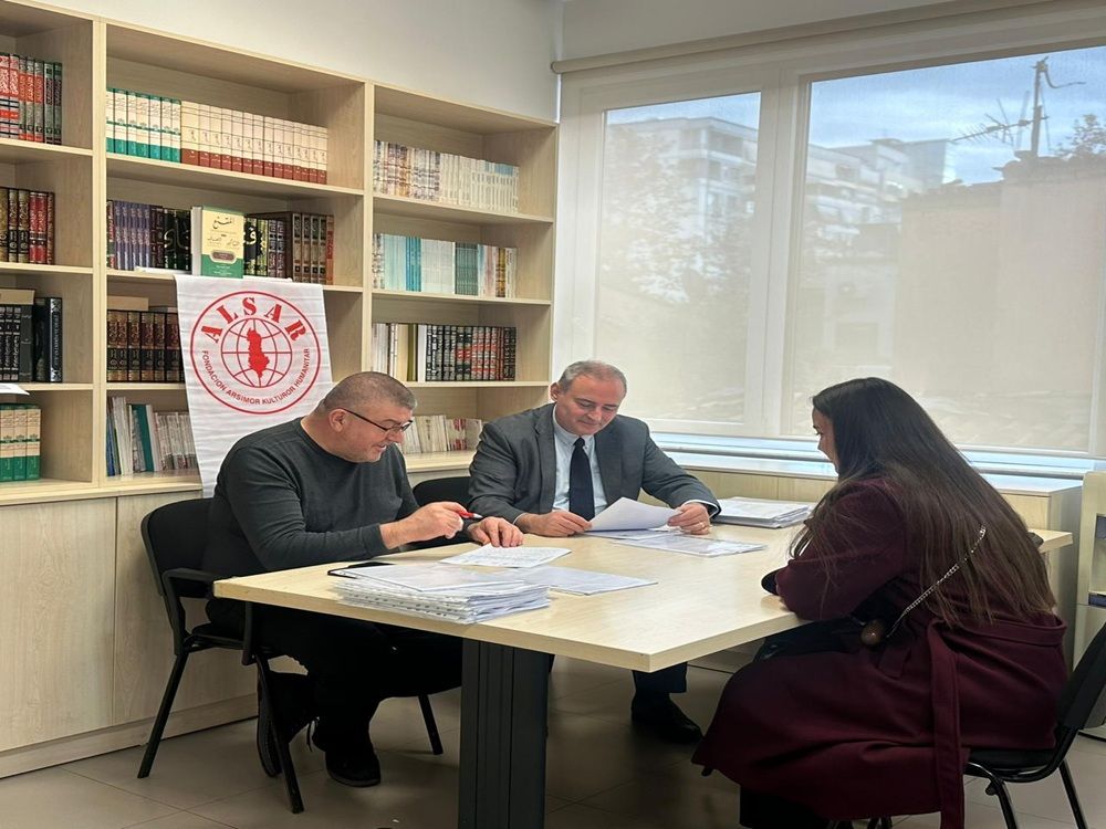 Fondacioni ALSAR përzgjedh dhe shpall fituesit e bursave të ekselencës për studentë të universiteteve publike për këtë vit akademik