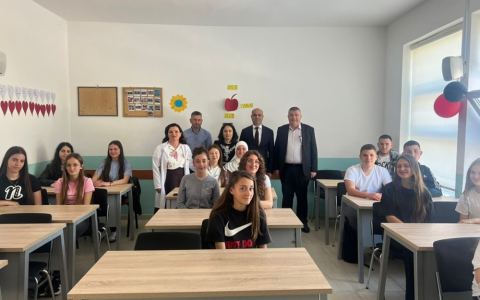 Vizitë e kryetarit të Fondacionit ALSAR në shkollën “Bido Sejko” në Konispol