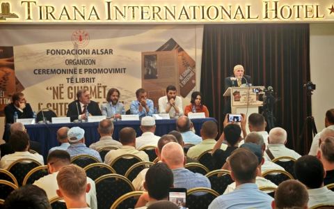 ALSAR promovon librin e Burhan Filit, “Në gjurmët e shtegtimit tim”