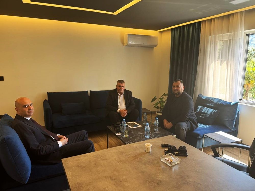 Kryetari i Fondacionit ALSAR viziton Delvinën, pritet nga kryetari i Bashkisë